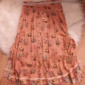 SPELL GYPSY POSEY SIDE TIR SKIRT L NWT